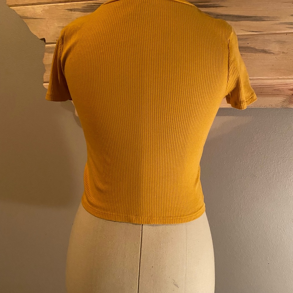 Cropped tee - Picture 4 of 4
